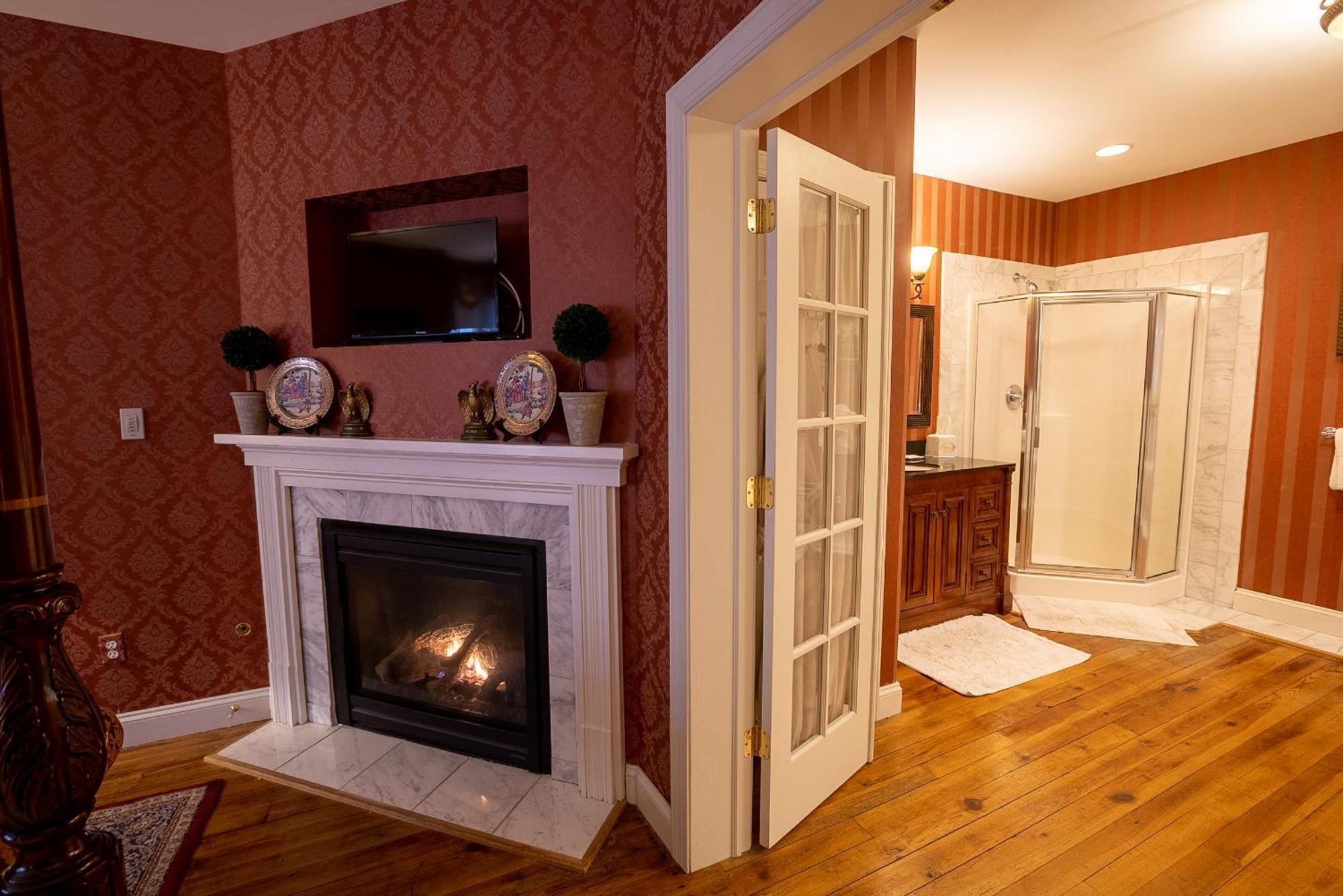Antrim 1844 Hotel Taneytown Bagian luar foto