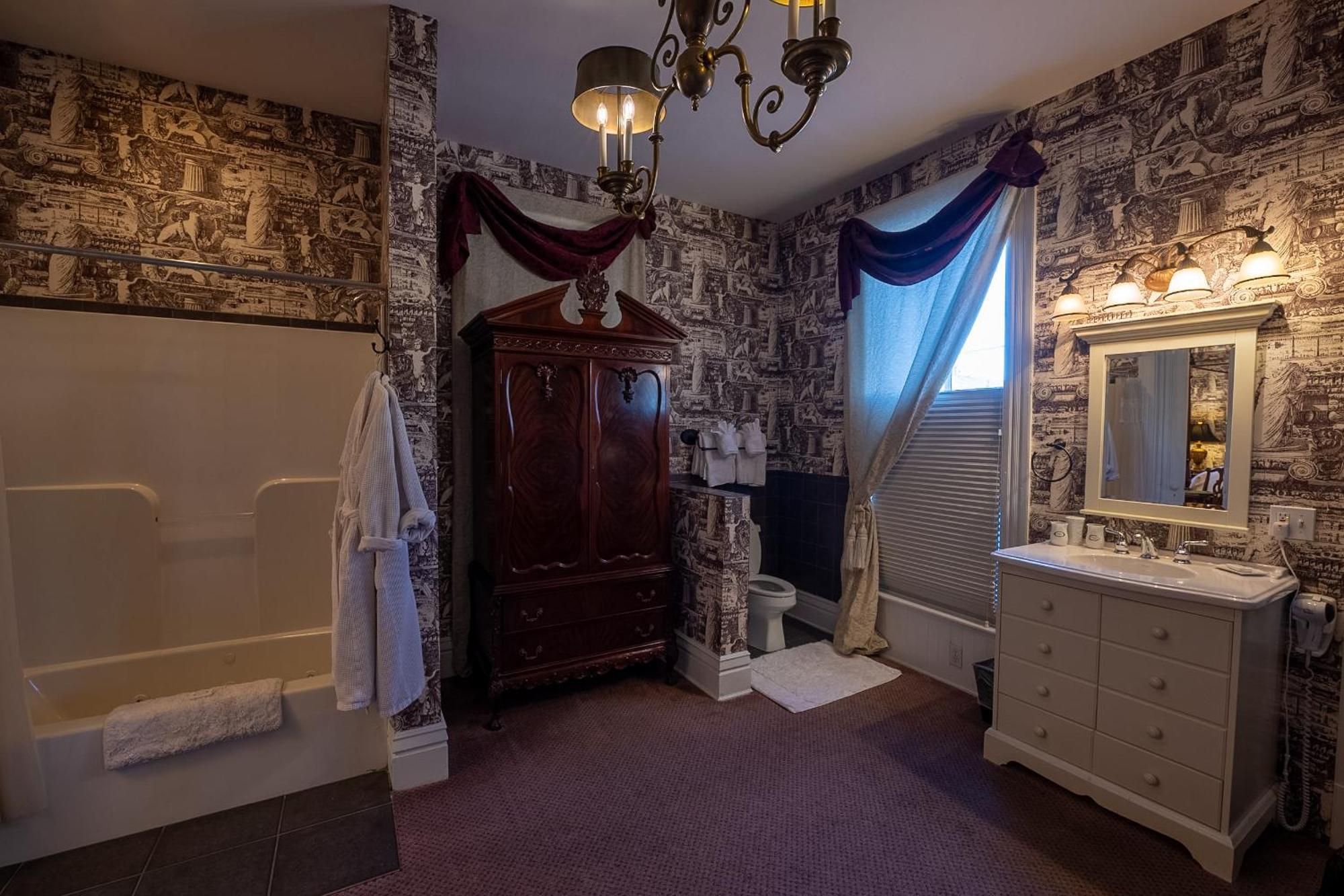 Antrim 1844 Hotel Taneytown Bagian luar foto