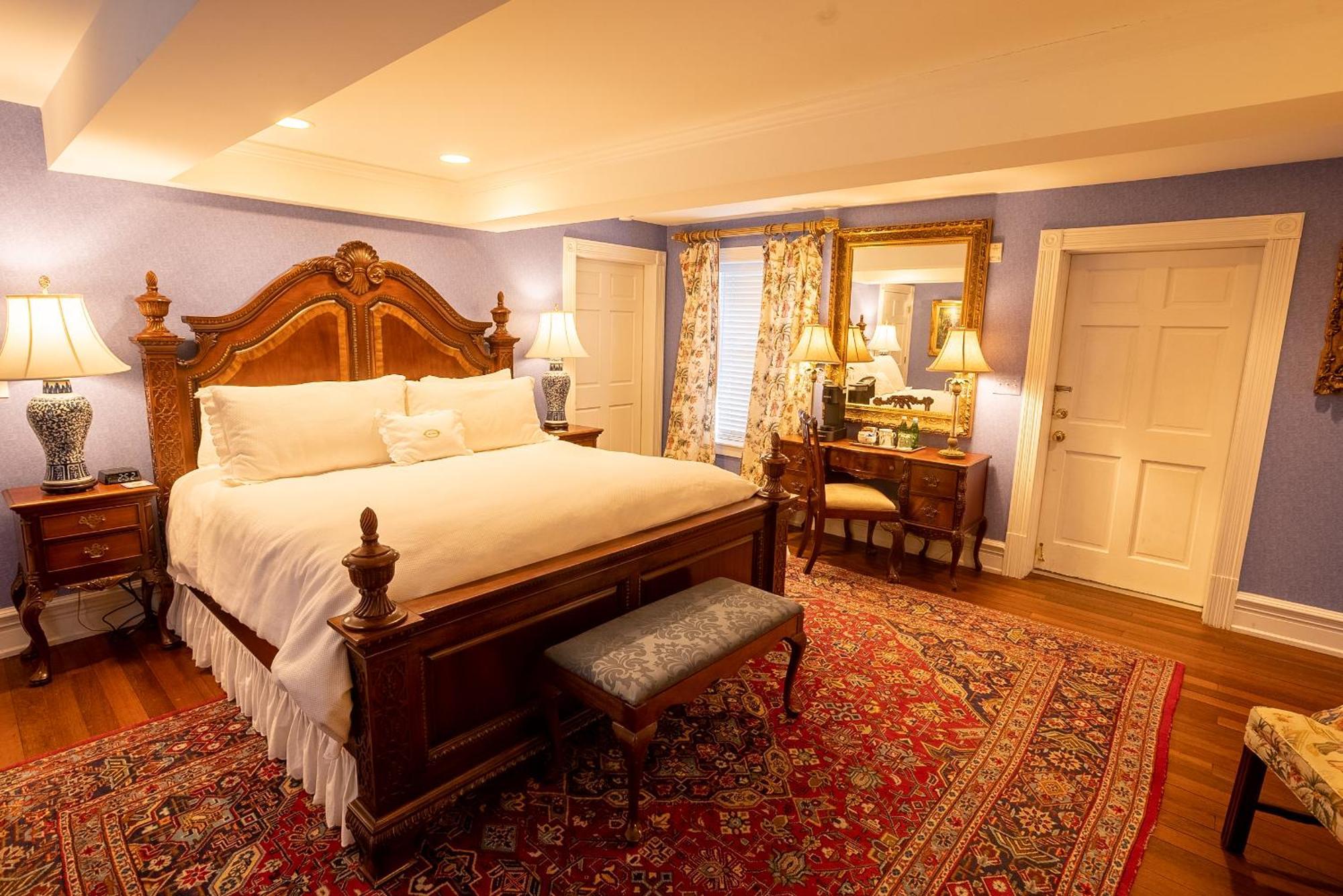 Antrim 1844 Hotel Taneytown Bagian luar foto